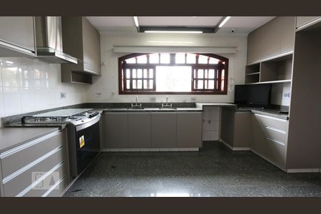 Casa à venda com 485m², 4 quartos e 7 vagascozinha