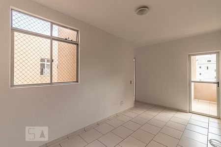 Apartamento para alugar com 60m², 3 quartos e 1 vagaSala