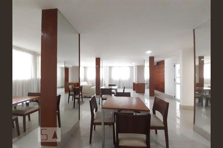Apartamento para alugar com 65m², 3 quartos e 1 vagaÁrea comum - Salão de festas