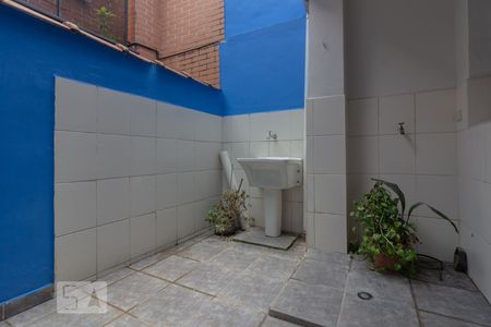Área de serviço de casa para alugar com 2 quartos, 120m² em Cambuci, São Paulo