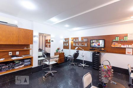 Apartamento à venda com 100m², 1 quarto e 2 vagasSalão de beleza - Área Comum