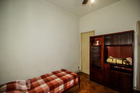 Quarto 1 de apartamento à venda com 3 quartos, 100m² em Copacabana, Rio de Janeiro