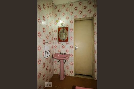 Apartamento à venda com 100m², 3 quartos e sem vaga Apartamento à venda com 100m², 3 quartos e sem vagaBanheiro 2