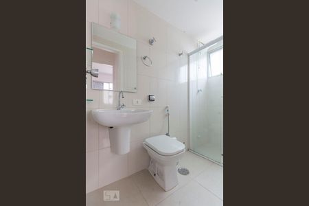 Banheiro Social de apartamento para alugar com 2 quartos, 72m² em Vila Guarani (z Sul), São Paulo