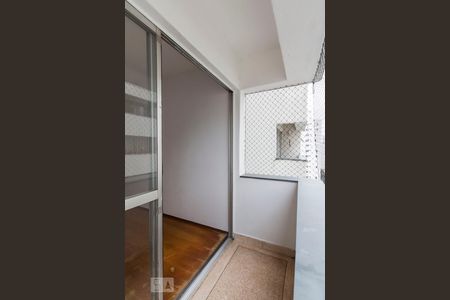 Varanda de apartamento para alugar com 2 quartos, 72m² em Vila Guarani (z Sul), São Paulo