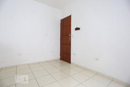 Sala de apartamento para alugar com 1 quarto, 60m² em Umuarama, Osasco