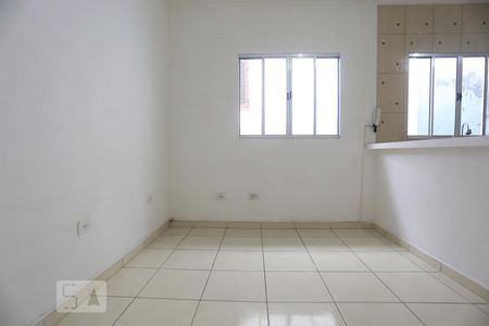 Sala de apartamento para alugar com 1 quarto, 60m² em Umuarama, Osasco