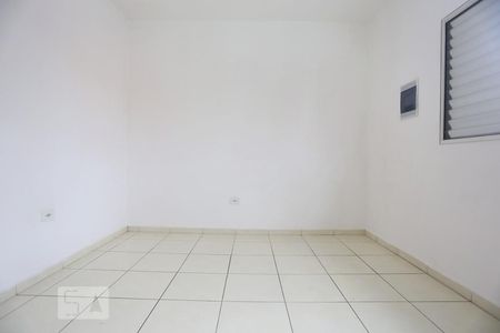 Quarto de apartamento para alugar com 1 quarto, 60m² em Umuarama, Osasco