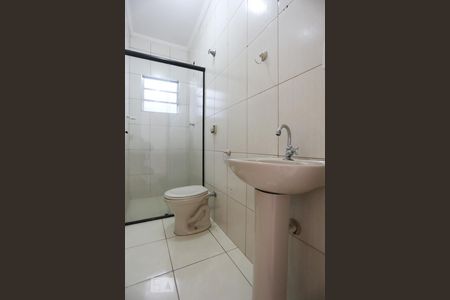 Banheiro de apartamento para alugar com 1 quarto, 60m² em Umuarama, Osasco