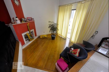 Sala de casa de condomínio para alugar com 3 quartos, 230m² em Macedo, Guarulhos
