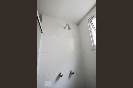 Detalhe banheiro suite de apartamento à venda com 3 quartos, 83m² em Vila Santo Antônio, Guarulhos