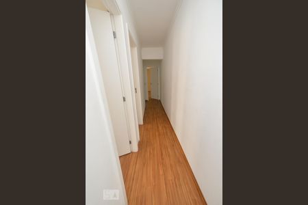 Apartamento à venda com 83m², 3 quartos e 1 vaga Apartamento à venda com 83m², 3 quartos e 1 vagaCorredor quartos