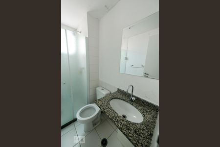 Apartamento à venda com 83m², 3 quartos e 1 vaga Apartamento à venda com 83m², 3 quartos e 1 vagaBanheiro Social
