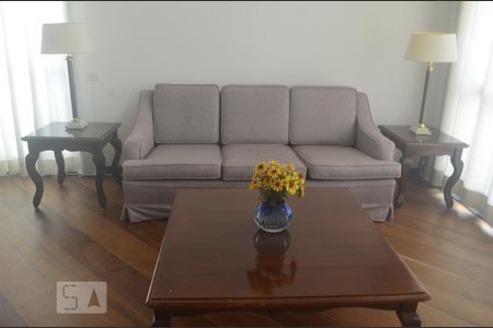 Sala de apartamento para alugar com 3 quartos, 186m² em Vila Suzana, São Paulo