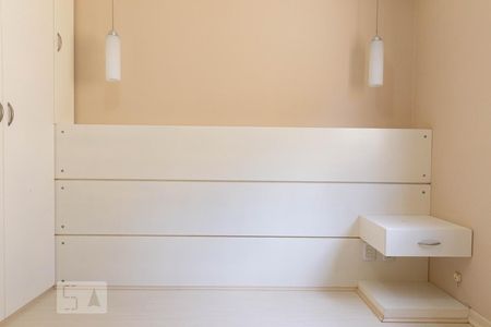 Quarto 2 de apartamento para alugar com 2 quartos, 61m² em Petrópolis, Porto Alegre