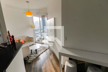 Sala de apartamento para alugar com 1 quarto, 43m² em Vila Suzana, São Paulo