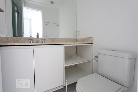 banheiro de apartamento para alugar com 2 quartos, 78m² em Jardim Leonor, São Paulo