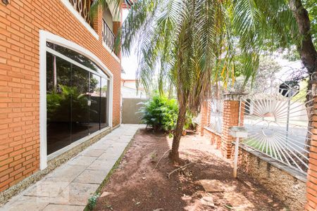Casa para alugar com 432m², 4 quartos e 4 vagasJardim 