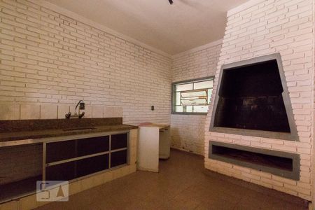 Casa para alugar com 432m², 4 quartos e 4 vagasChurrasqueira