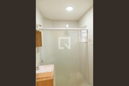 Banheiro de kitnet/studio para alugar com 1 quarto, 37m² em Bela Vista, São Paulo