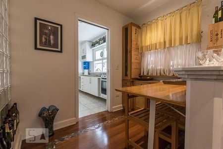 Copa de casa de condomínio para alugar com 4 quartos, 364m² em Vila Nova Caledônia, São Paulo