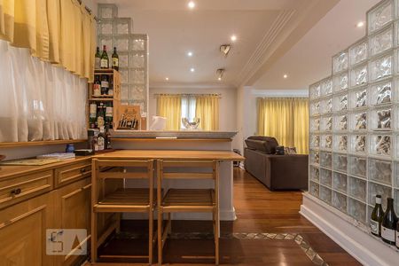 Copa de casa de condomínio para alugar com 4 quartos, 364m² em Vila Nova Caledônia, São Paulo