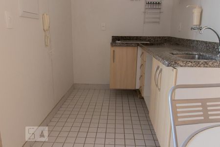 Cozinha de kitnet/studio para alugar com 1 quarto, 32m² em Ipiranga, São Paulo