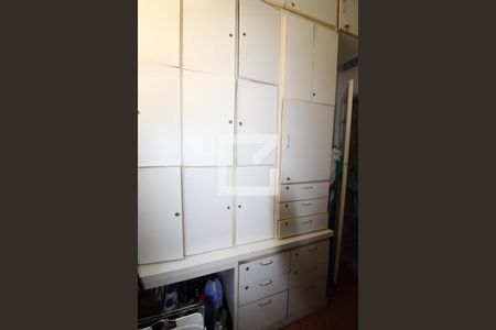 Casa de condomínio à venda com 240m², 3 quartos e 1 vagaQuarto de Serviço