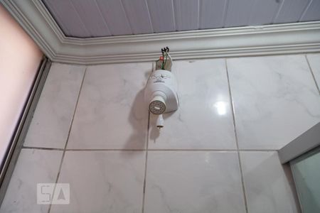 Apartamento à venda com 100m², 3 quartos e 1 vaga Apartamento à venda com 100m², 3 quartos e 1 vagaChuveiro do Banheiro Social