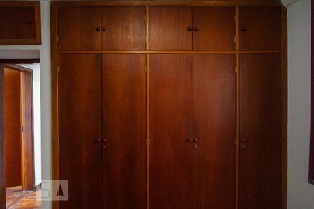 Apartamento à venda com 100m², 3 quartos e 1 vaga Apartamento à venda com 100m², 3 quartos e 1 vagaArmário da Suíte