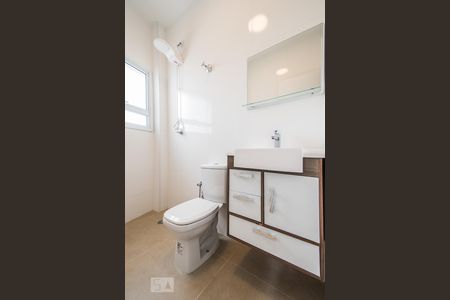 Banheiro de kitnet/studio à venda com 1 quarto, 34m² em Centro, São Paulo