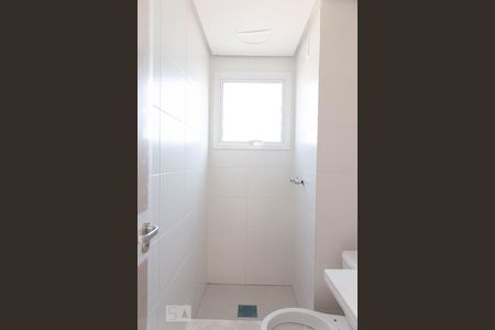 Banheiro de apartamento à venda com 2 quartos, 70m² em Bom Jesus, Porto Alegre