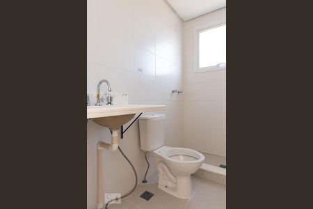 Banheiro da Suíte de apartamento à venda com 2 quartos, 70m² em Bom Jesus, Porto Alegre