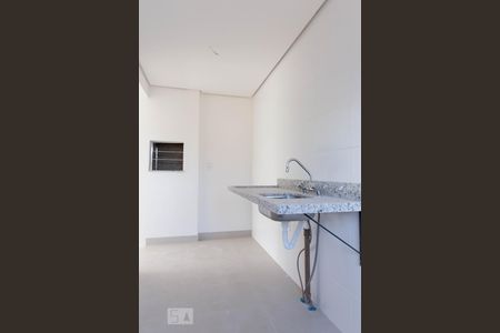 Cozinha de apartamento à venda com 2 quartos, 70m² em Bom Jesus, Porto Alegre