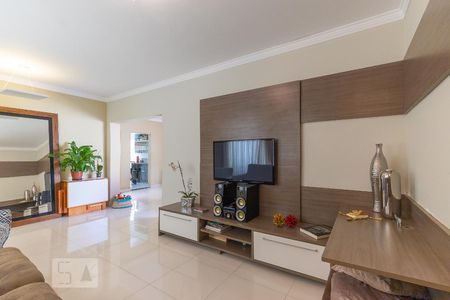 Sala de estar de casa para alugar com 4 quartos, 200m² em Jardim Chapadão, Campinas