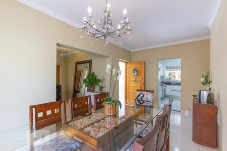 Sala de jantar de casa para alugar com 4 quartos, 200m² em Jardim Chapadão, Campinas