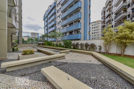 Apartamento para alugar com 120m², 2 quartos e 1 vagaÁrea comum
