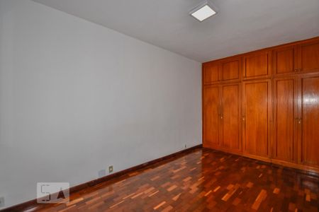 Apartamento para alugar com 120m², 2 quartos e 1 vagaQuarto 2 - Suíte, com varanda.