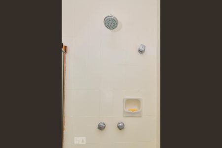 Apartamento para alugar com 120m², 2 quartos e 1 vagaBanheiro da Suíte