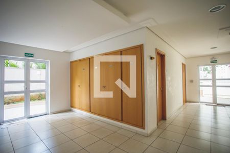 Apartamento para alugar com 67m², 2 quartos e 1 vaga Apartamento para alugar com 67m², 2 quartos e 1 vagaHall social