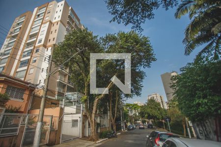 Apartamento para alugar com 67m², 2 quartos e 1 vaga Apartamento para alugar com 67m², 2 quartos e 1 vagaFachada