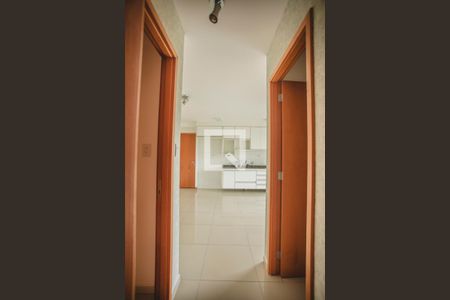 Apartamento para alugar com 67m², 2 quartos e 1 vaga Apartamento para alugar com 67m², 2 quartos e 1 vagaCorredor - Quartos