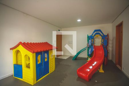 Apartamento para alugar com 67m², 2 quartos e 1 vaga Apartamento para alugar com 67m², 2 quartos e 1 vagaÁrea Comum - Playground