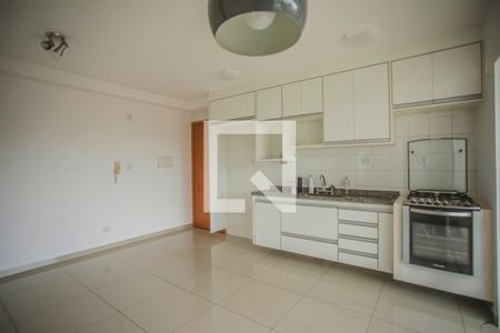 Sala / Cozinha de apartamento para alugar com 2 quartos, 67m² em Saúde, São Paulo