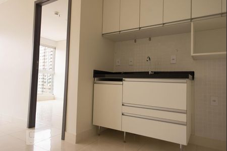 cozinha de apartamento para alugar com 1 quarto, 32m² em Asa Sul, Brasília