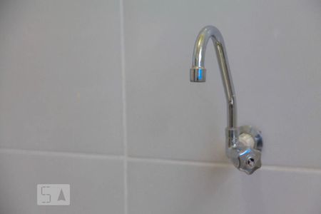 Cozinha torneira de casa para alugar com 1 quarto, 60m² em Pilares, Rio de Janeiro