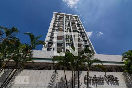 Apartamento à venda com 53m², 2 quartos e 1 vagaFachada e portaria