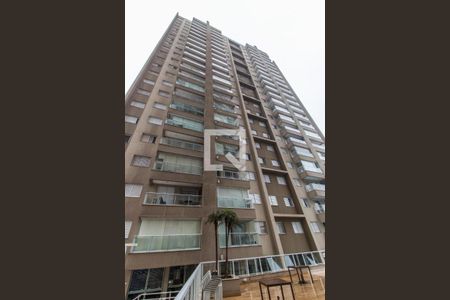 Apartamento à venda com 76m², 2 quartos e 2 vagasFachada