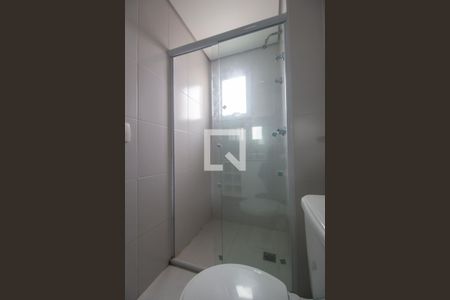 Apartamento à venda com 76m², 2 quartos e 2 vagasBanheiro da Suíte