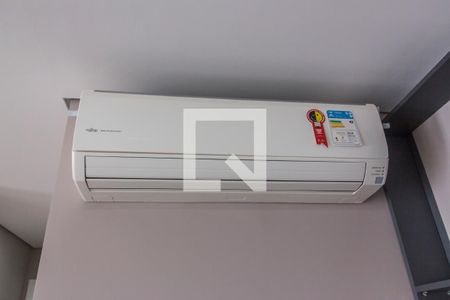 Detalhe Sala de apartamento à venda com 2 quartos, 76m² em Centro, Barueri